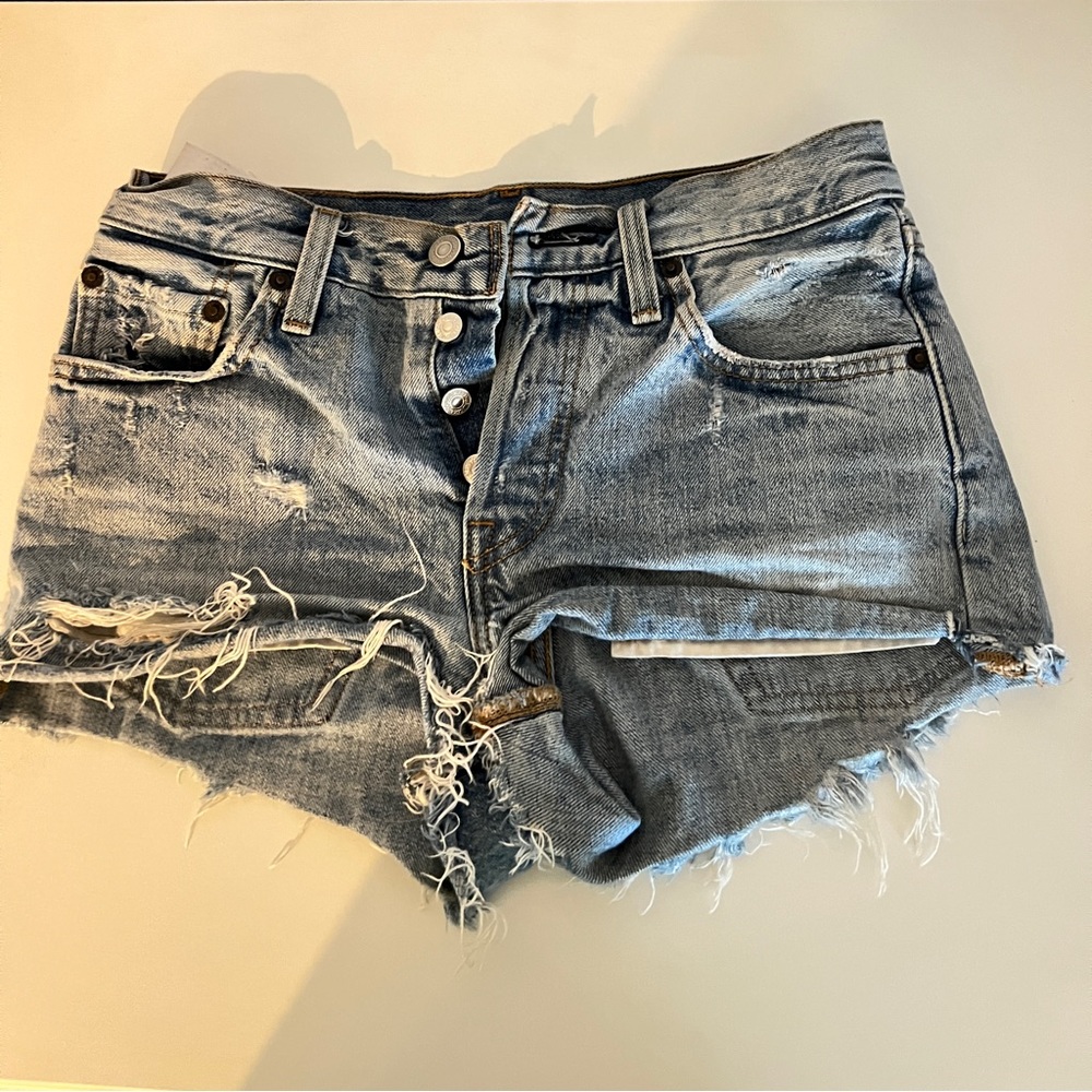 Vintage Levi’s size 24